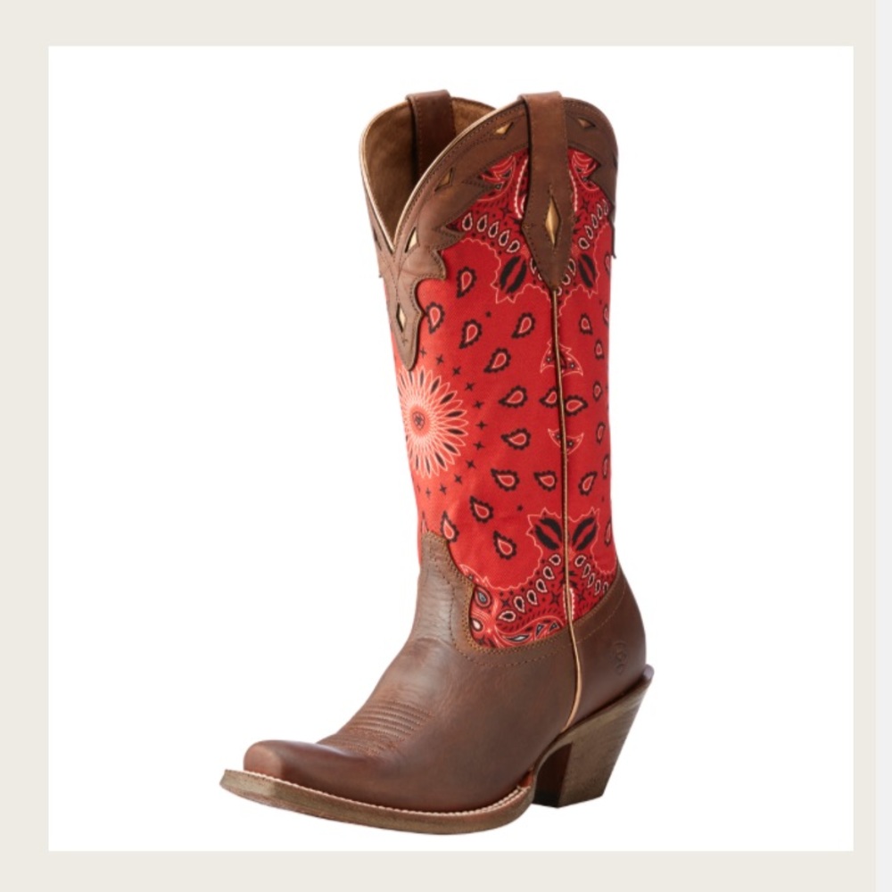 Woman’s Ariat Boots